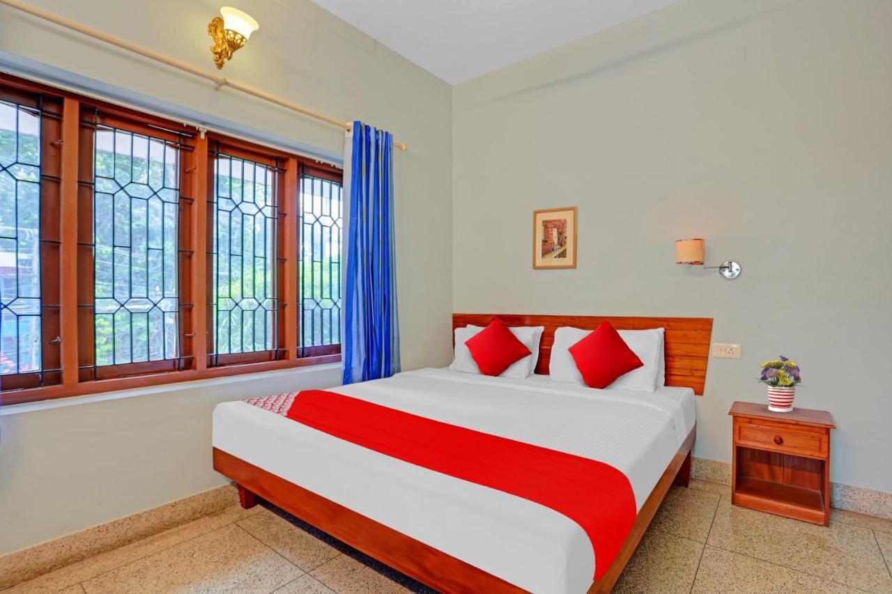 Flagship Hotel Adara Residency Thiruvananthapuram Εξωτερικό φωτογραφία