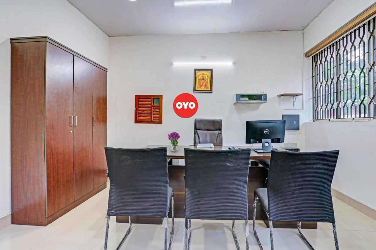 Flagship Hotel Adara Residency Thiruvananthapuram Εξωτερικό φωτογραφία