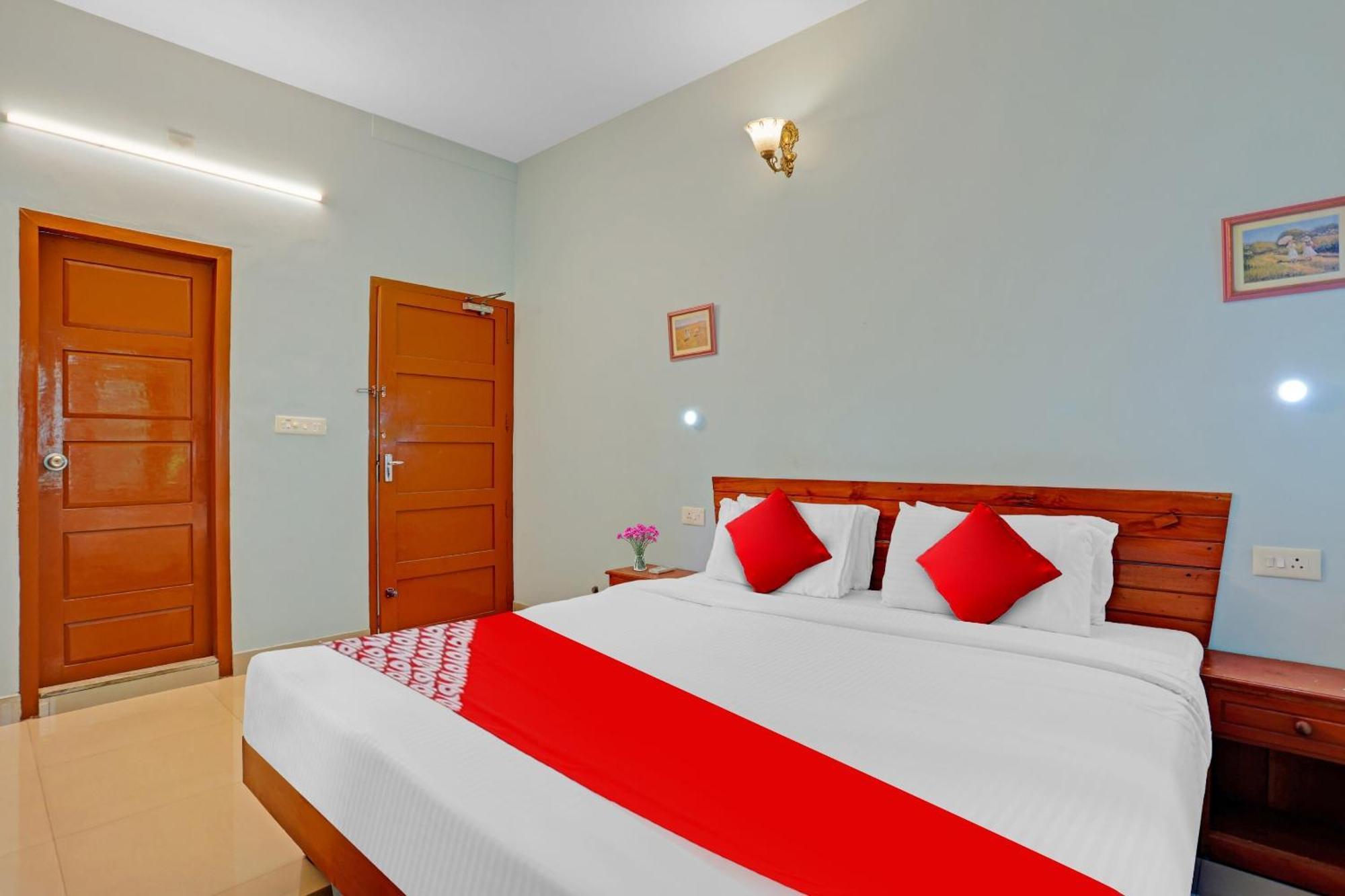 Flagship Hotel Adara Residency Thiruvananthapuram Εξωτερικό φωτογραφία
