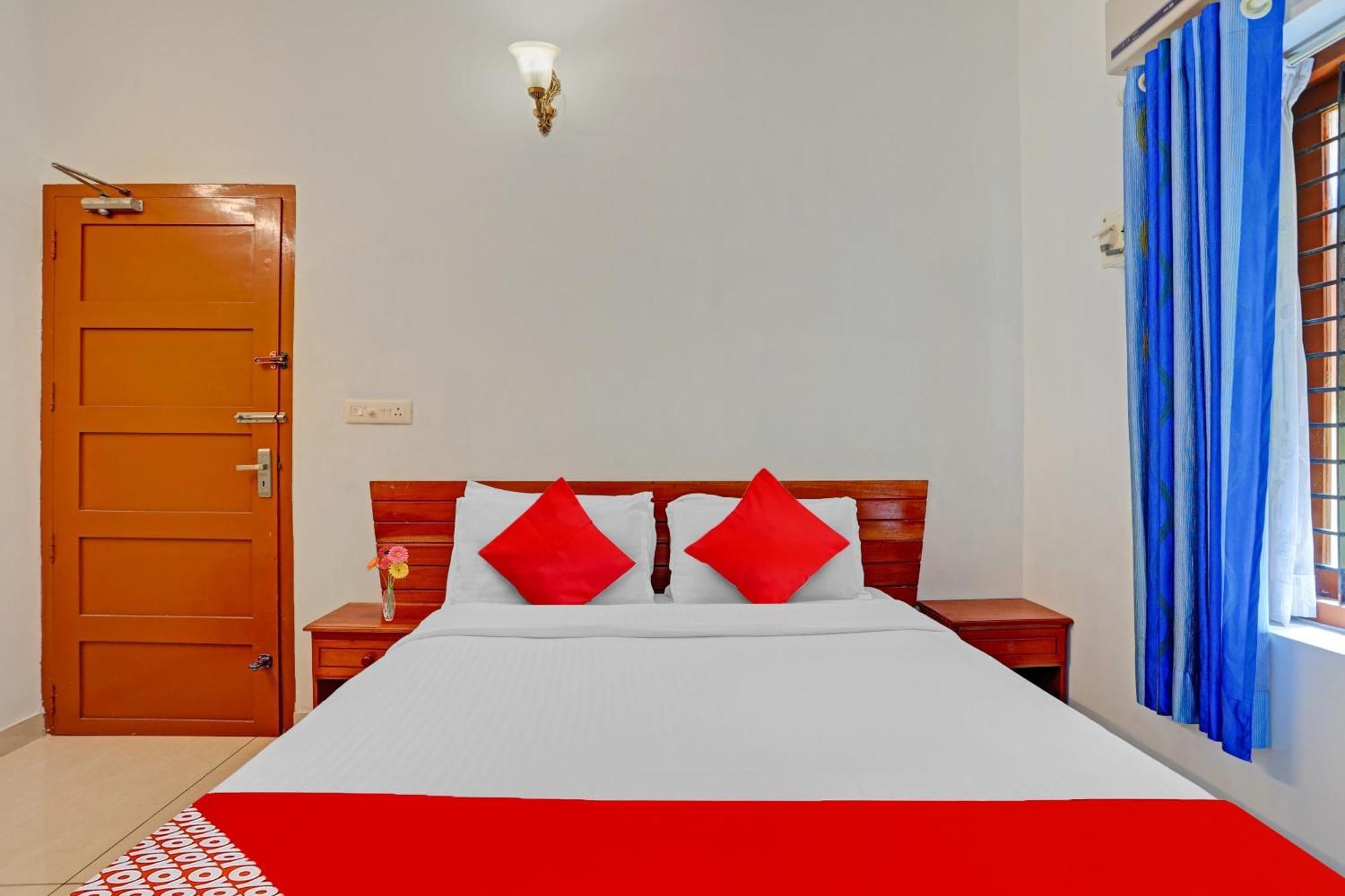 Flagship Hotel Adara Residency Thiruvananthapuram Εξωτερικό φωτογραφία
